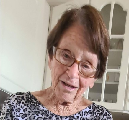 Isaura Fávaro Brancaglion