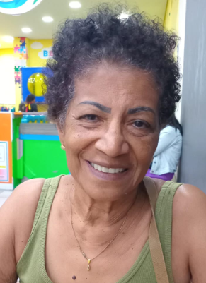 Regina Helena dos Santos